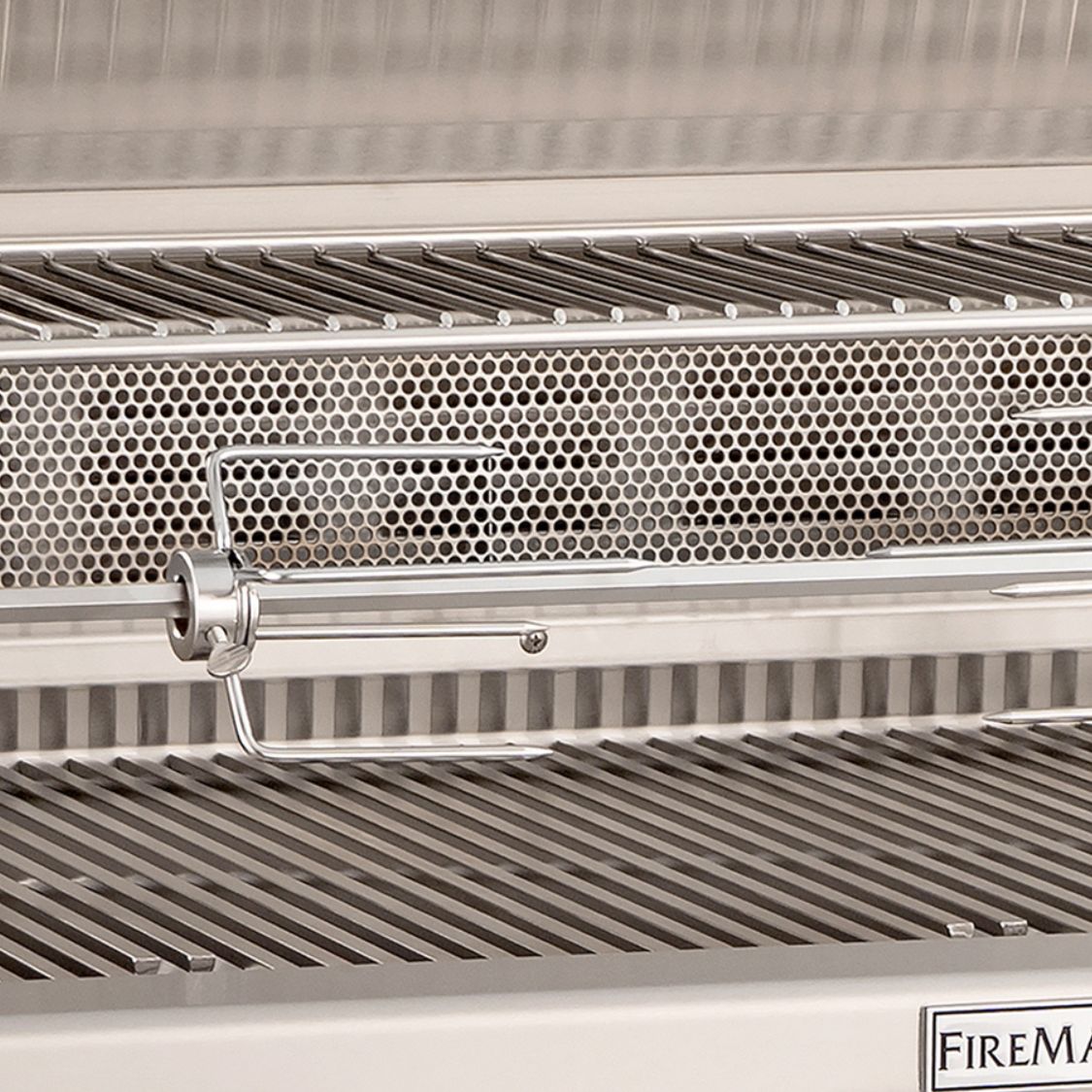 Fire Magic Aurora A540I 30-Inch Built-In Natural Gas Grill With Rotisserie And Analog Thermometer - A540I-8EAN
