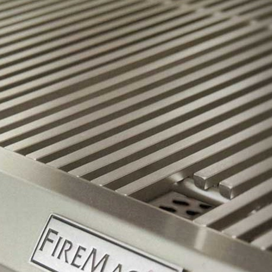 Fire Magic Choice C540I 30-Inch Built-In Natural Gas Grill With Analog Thermometer - C540I-RT1N