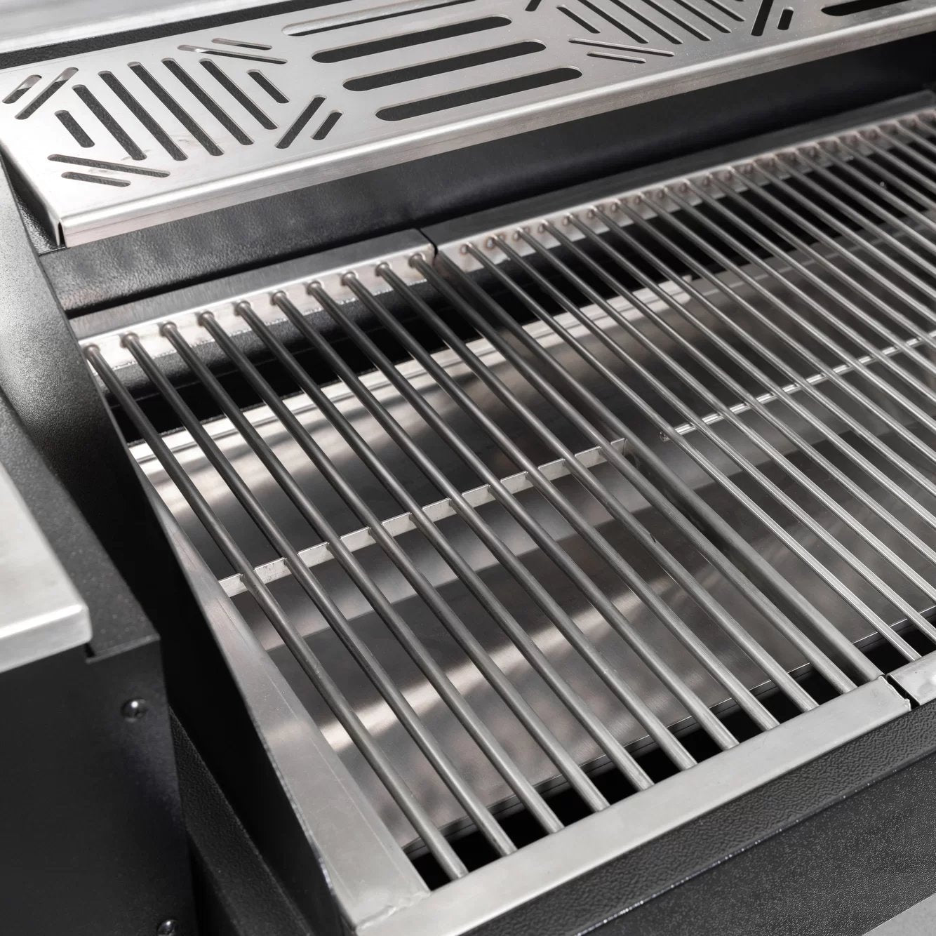 USSC Stainless Steel Wood Pellet Grill with Searing Station - USG730SS